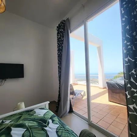 La Casita Apartamento Los Menores